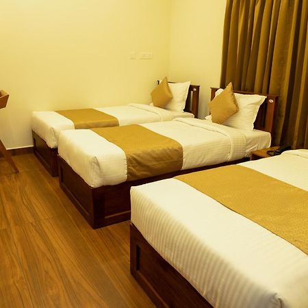 Fly View Airport Residency Hotell Nedumbassery Eksteriør bilde