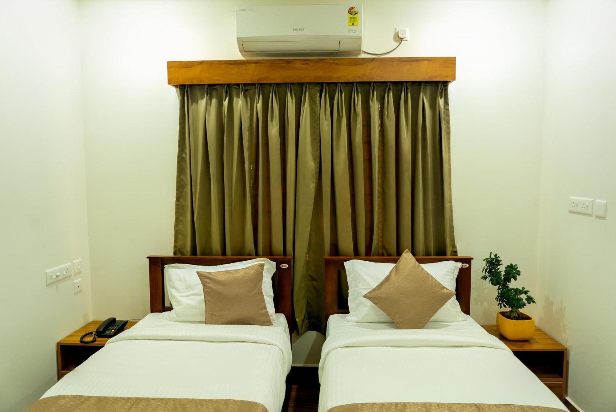 Fly View Airport Residency Hotell Nedumbassery Eksteriør bilde
