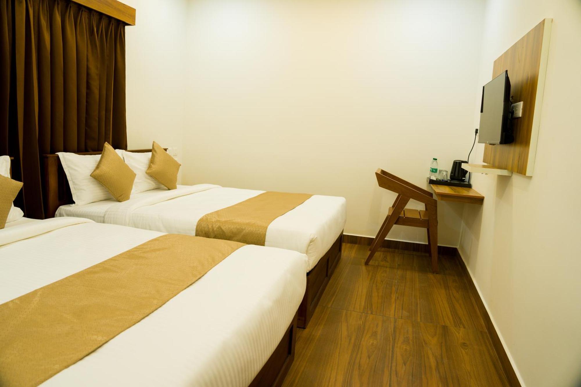 Fly View Airport Residency Hotell Nedumbassery Eksteriør bilde