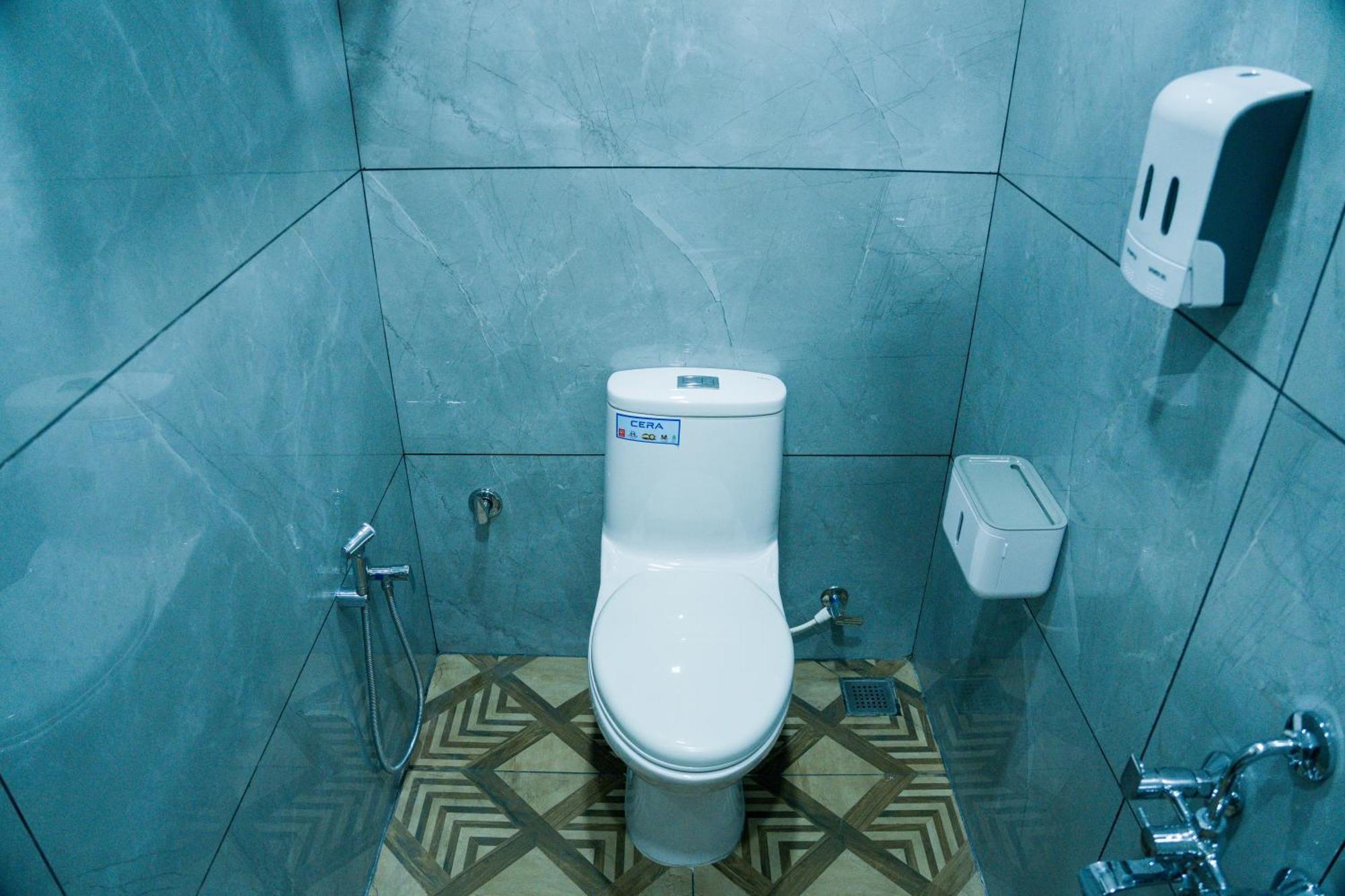 Fly View Airport Residency Hotell Nedumbassery Eksteriør bilde