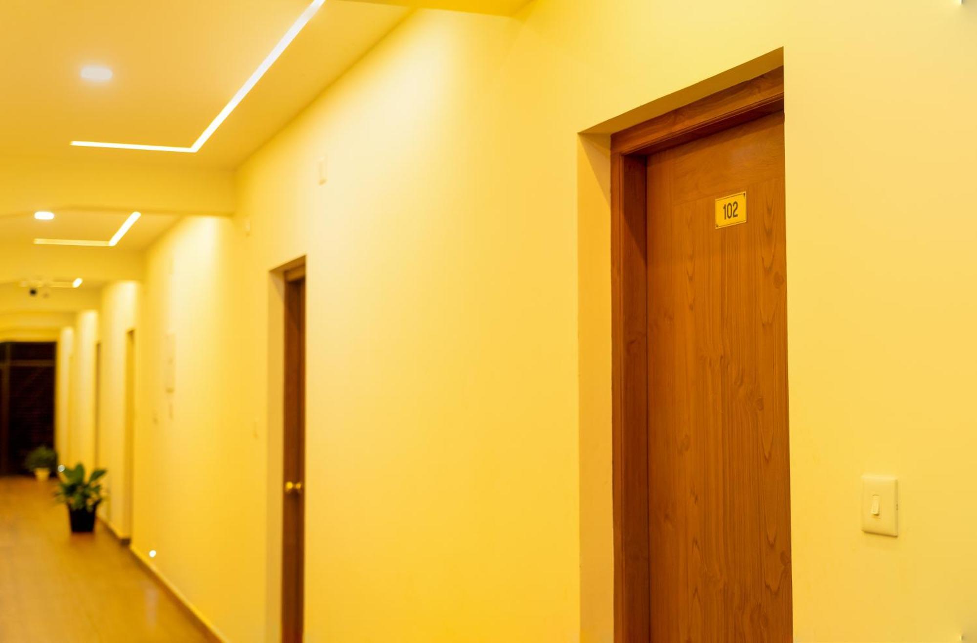 Fly View Airport Residency Hotell Nedumbassery Eksteriør bilde
