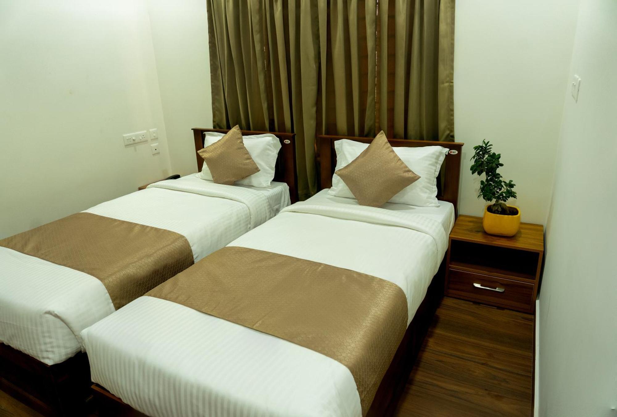 Fly View Airport Residency Hotell Nedumbassery Eksteriør bilde