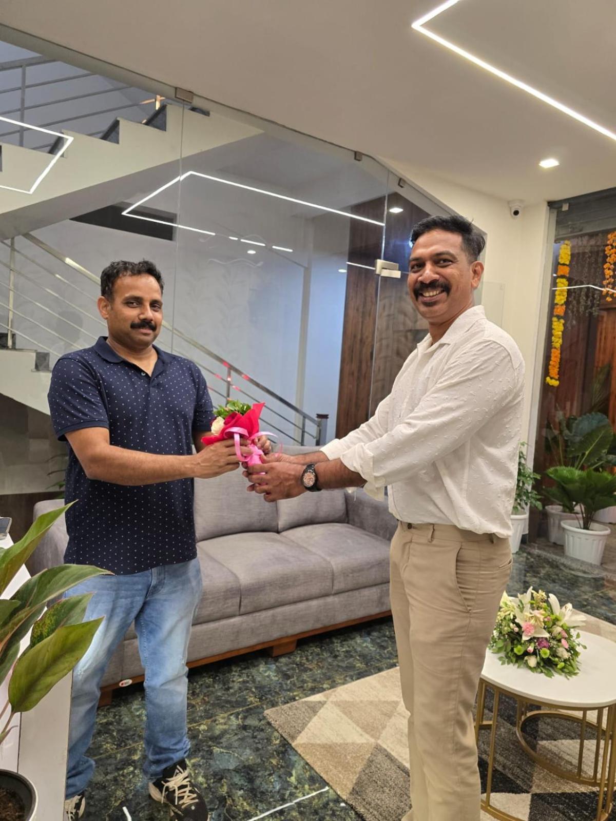 Fly View Airport Residency Hotell Nedumbassery Eksteriør bilde